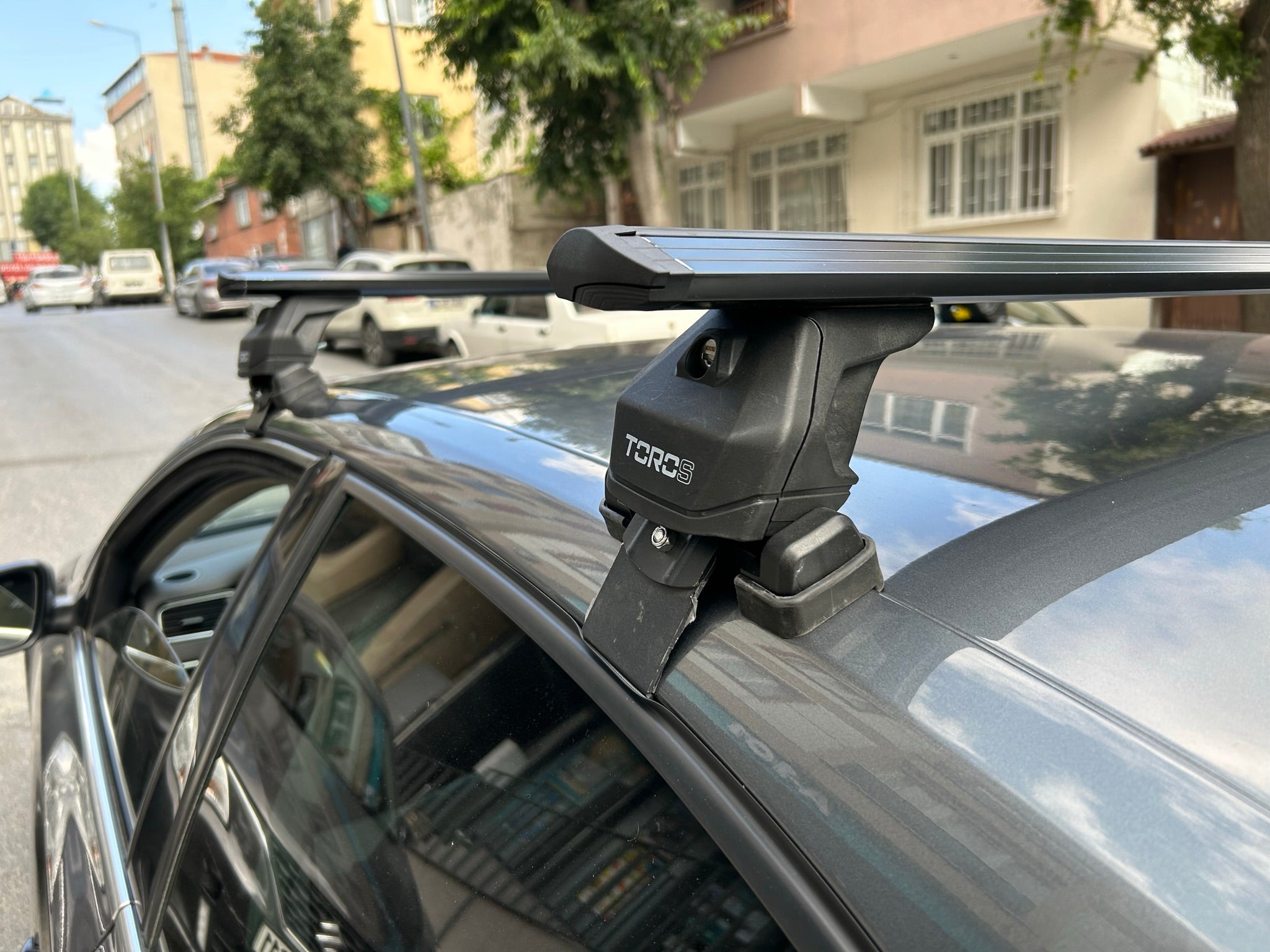 For Volkswagen Jetta Roof Rack Cross Bar Normal Roof Alu 2005-2011 Black For Volkswagen Jetta Roof Rack Cross Bar Normal Roof Alu 2005-2011 Black